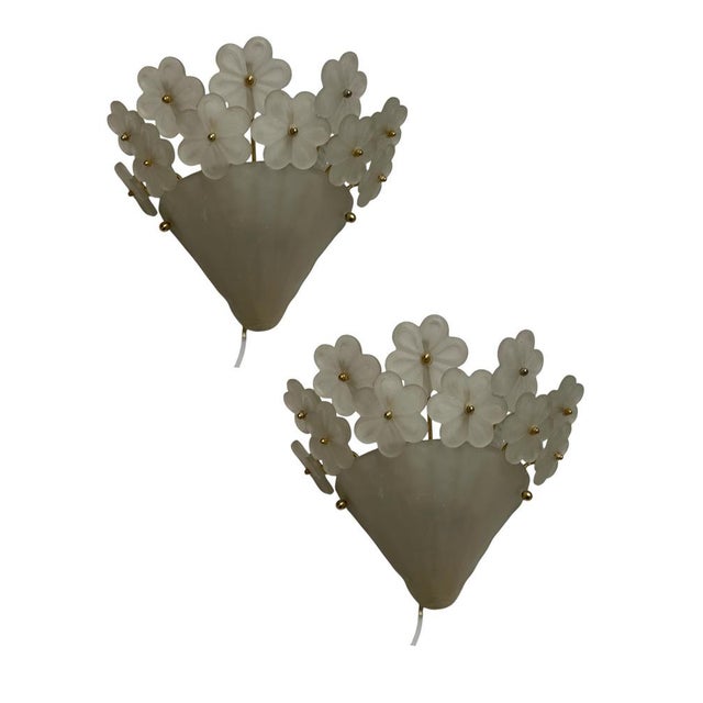 Pair of Murano Glass Flower Wall Sconces, Italy, 1960s Elegant pair of Italian wall sconces featuring hand-crafted Murano...