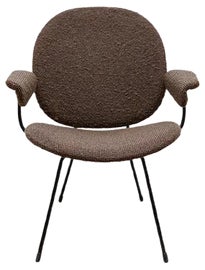 Example of Kembo Lounge Chairs