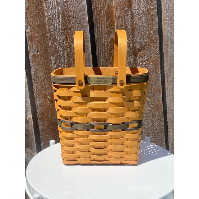 Longaberger Collectors Club Membership Basket with green inlay weave. Longaberger baskets are handmade in Dresden, Ohio,...