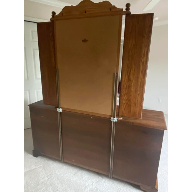 Brown Late 20th Century Pennsylvania House Oak Dresser With Triptych Mirror American Traditional With Colonial Charm Excellent Condition For Sale - Image 8 of 18