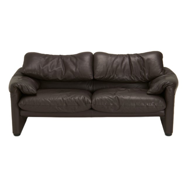 Maralunga Two-Seater Sofa by Vico Magistretti for Cassina, 1970s For Sale