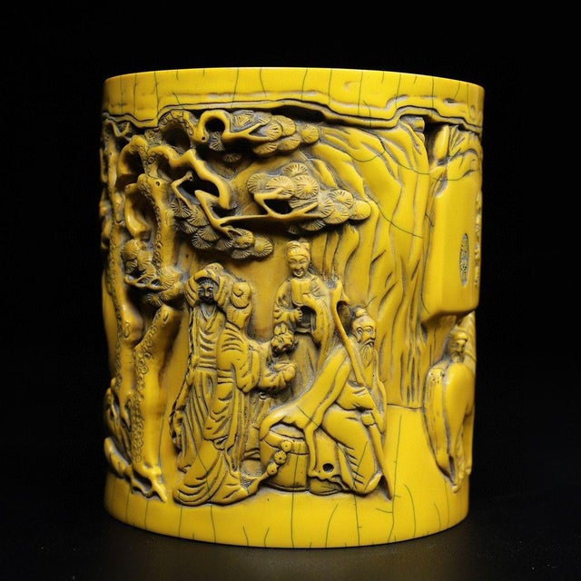Vintage Chinese Faux Ivory "Bo Le Appraises a Horse" Carved Brush Pot - 1750g For Sale In Los Angeles - Image 6 of 10