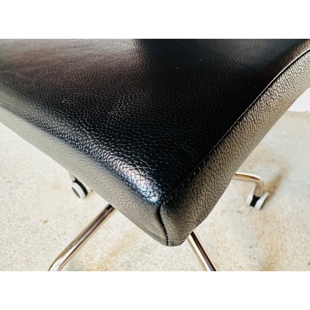 Sala Office Swivel Chair in Black Leather by Pascal Mourgue for Ligne Roset, France, 2000s For Sale - Image 11 of 15