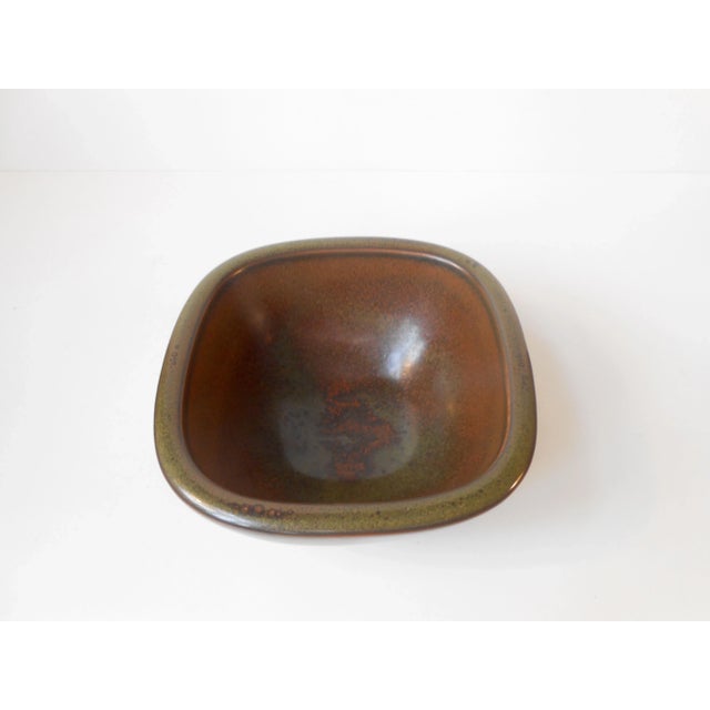 1950s Solfatara Stoneware Bowl Model 5177 by Valdemar Petersen for Bing & Grøndah, 1950s For Sale - Image 5 of 8