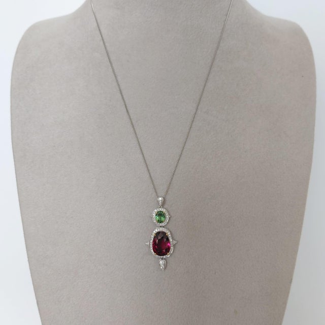 Tsavorite, Diamond and Garnet Platinum Pendant Necklace - Fei Liu For Sale - Image 6 of 6