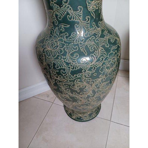 Ceramic Green Gold Chinese Porcelain Vases Foliage Scrollwork Set of 2 For Sale - Image 7 of 10