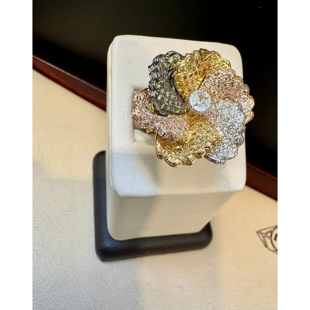 3 Ct Natural Fancy Color Diamond Flower Ring in 18 Karat Multi Color Gold Size 6 For Sale In New York - Image 6 of 8