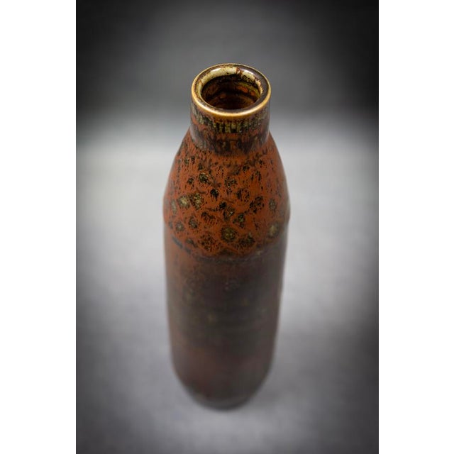 Ceramic Bottle Vase in Mottled Brown Glazed Stoneware by Carl-Harry Stålhane for Rörstrand, Sweden, 1960 For Sale - Image 7 of 16