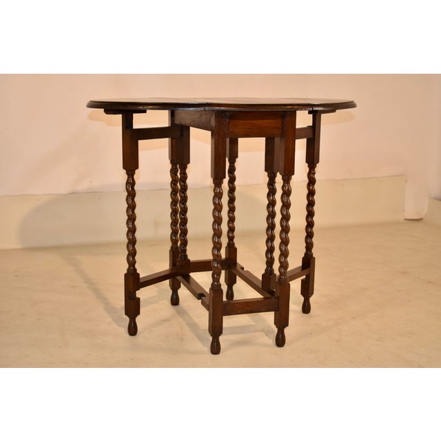 English Edwardian English Oak Gate Leg Table, Circa 1900 For Sale - Image 3 of 8