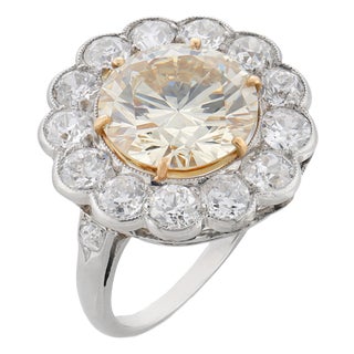 Mid 20th Century Chaumet Paris Gia 3.81 Carat Diamond Platinum Cluster Ring, Size 5 For Sale