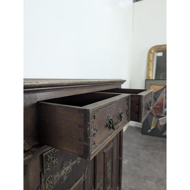 Neo-Gothic Cabinet in Bronze attributed to Mr. Ringell For Sale - Image 10 of 15