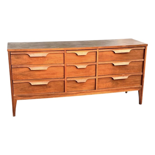 Mid-Century Modern Walnut Dresser For Sale