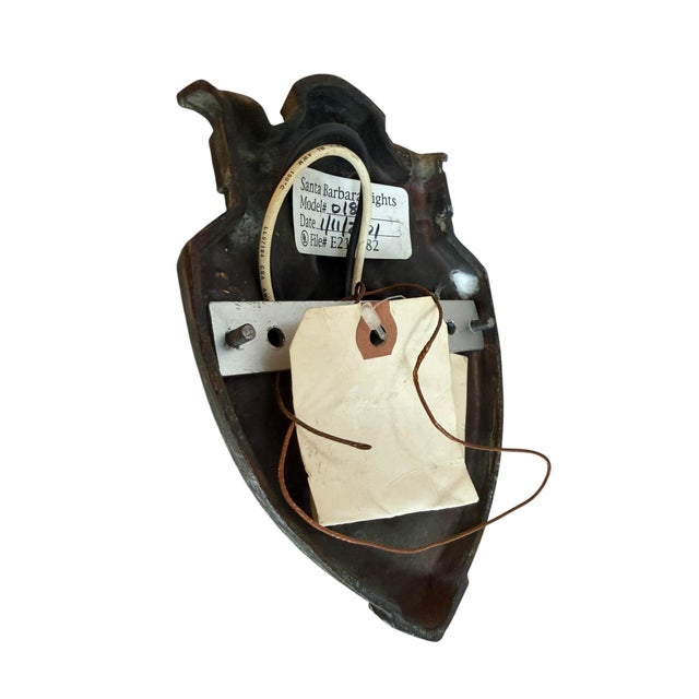 Early 20th Century Original Verdigris Patina Bronze Outdoor Wall Sconce With Mica Shade For Sale In Los Angeles - Image 6 of 10