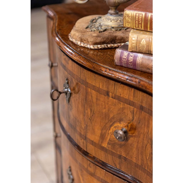 Italian 18th Century Walnut and Mahogany Three-Drawer, Serpentine Front Chest For Sale - Image 11 of 11