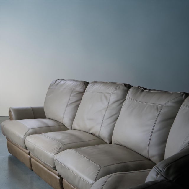 Large Curved Modular Leather Sectional With Chaise – 6 Piece Contemporary Lounge Sofa For Sale - Image 10 of 10