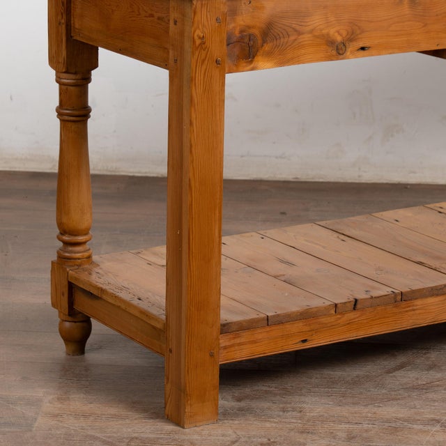 20th Century English Pine Console Table With Shelf For Sale - Image 12 of 13