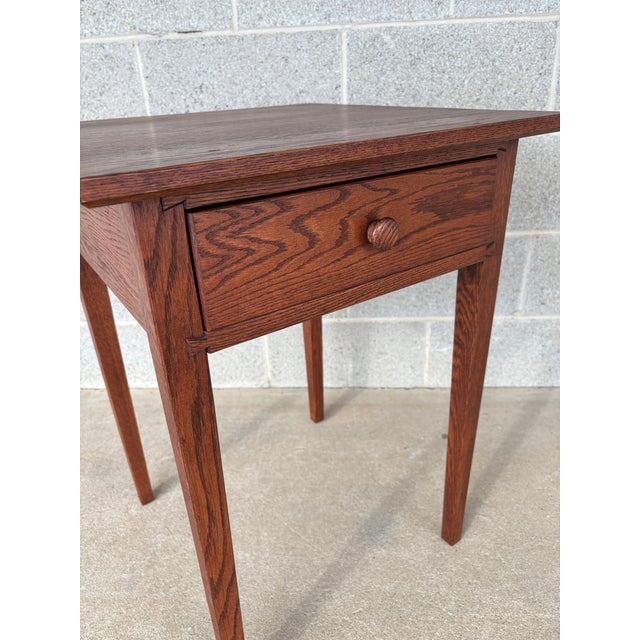 Late 20th Century Hunt Country Furniture Shaker Style Oak Single Drawer Side Table For Sale - Image 5 of 8