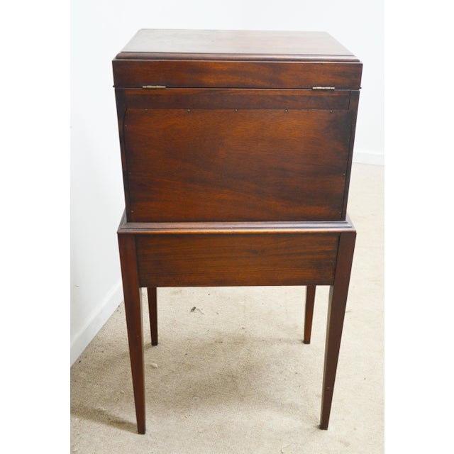 Henkel Harris Mahogany Silver Chest For Sale - Image 18 of 18