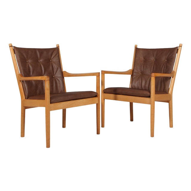 Lounge Chair in Leather attributed to Hans J. Wegner for Fritz Hansen, 1980s For Sale