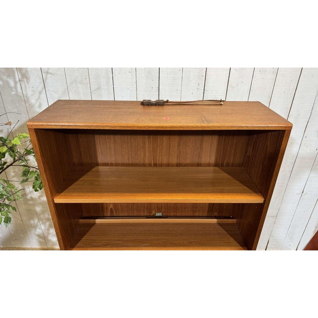 Vintage Teak Bookcase by G-Plan, 1970s For Sale - Image 9 of 12