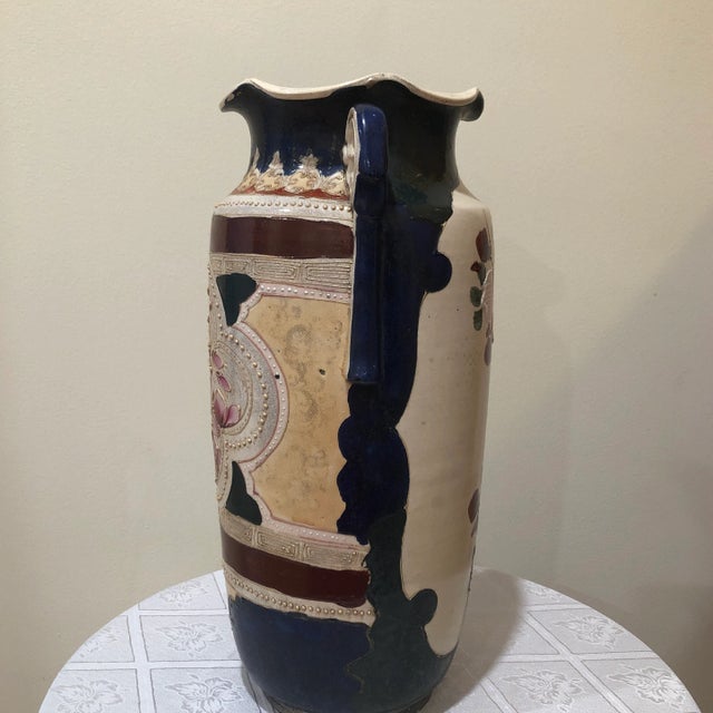 Antique Early 20th Century Chinese Hand-Painted Floor Vase For Sale - Image 4 of 10