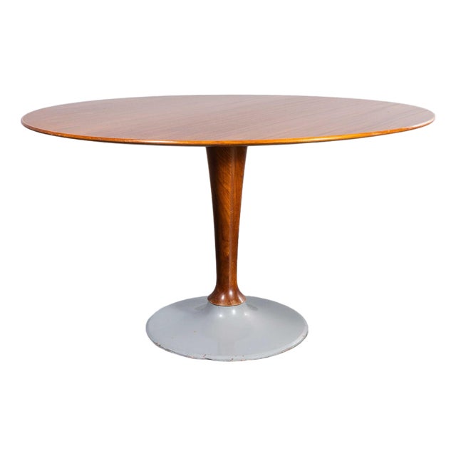 Mid-Century Round Dining Table, 1950s For Sale