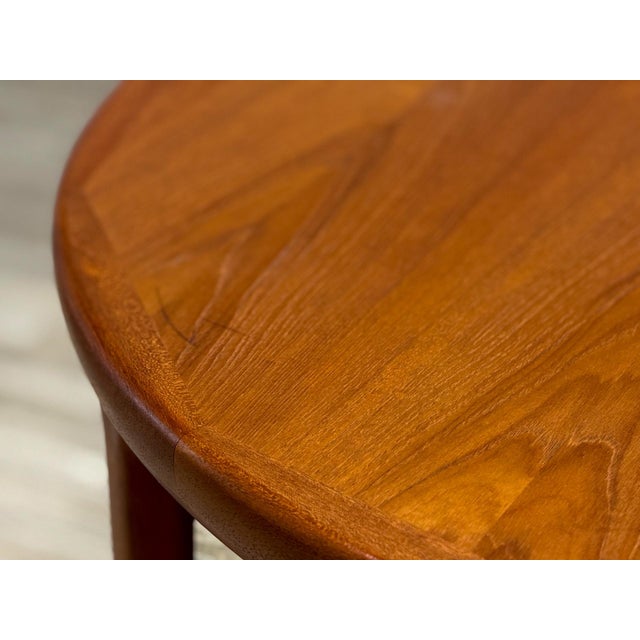 Mid-Century Modern Danish Double Extending Teak Dining Table by VV Møbler for Heals, 1960s For Sale - Image 14 of 17