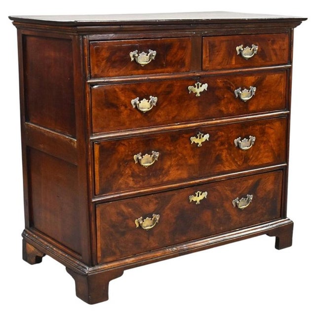 George III Burr Walnut Chest of Drawers, 1800s For Sale - Image 10 of 10