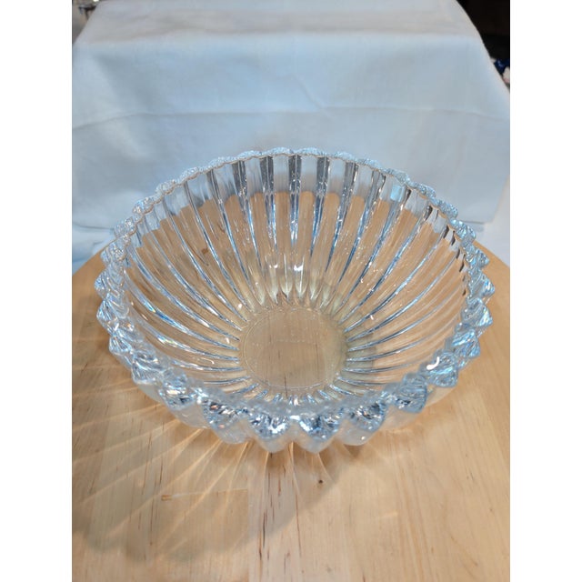 Glass Tiffany & Co. Crystal Glass Bowl Heart Edge Rimmed Signed 8.25"d X 3.75"h For Sale - Image 7 of 8