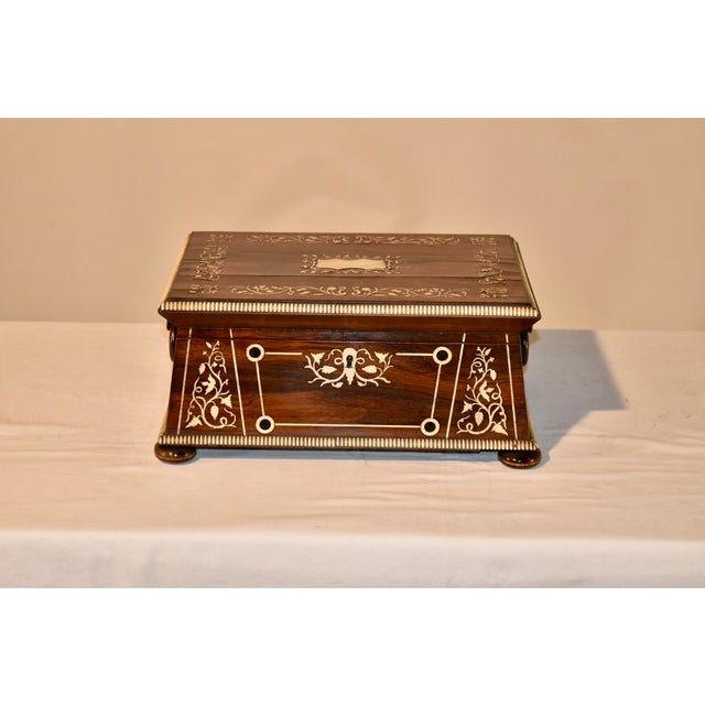 19th Century English Dresser Box For Sale In Greensboro - Image 6 of 9