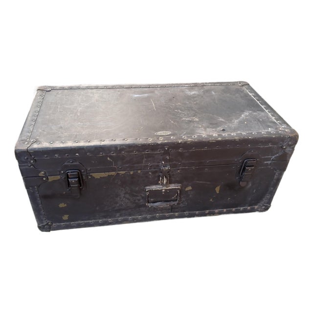 Vintage 1940's Herkert and Meisel Trunk Company Military Foot Locker For Sale