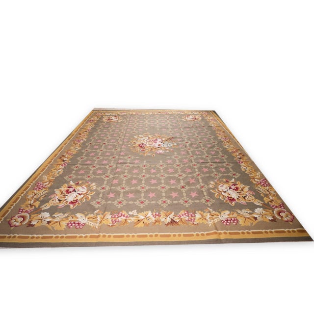 9x12 Vintage Aubusson Flat Weave Wool Rug, Olive Green Star Lattice For Sale - Image 4 of 15