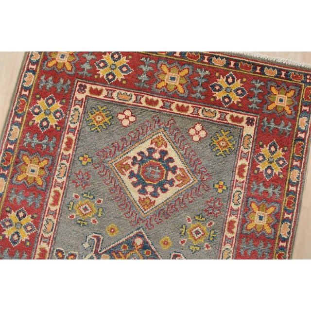 Kazak Runner 2’8” X 9’9” Gray Wool Tribal Hand-Knotted Oriental Rug For Sale In Philadelphia - Image 6 of 13