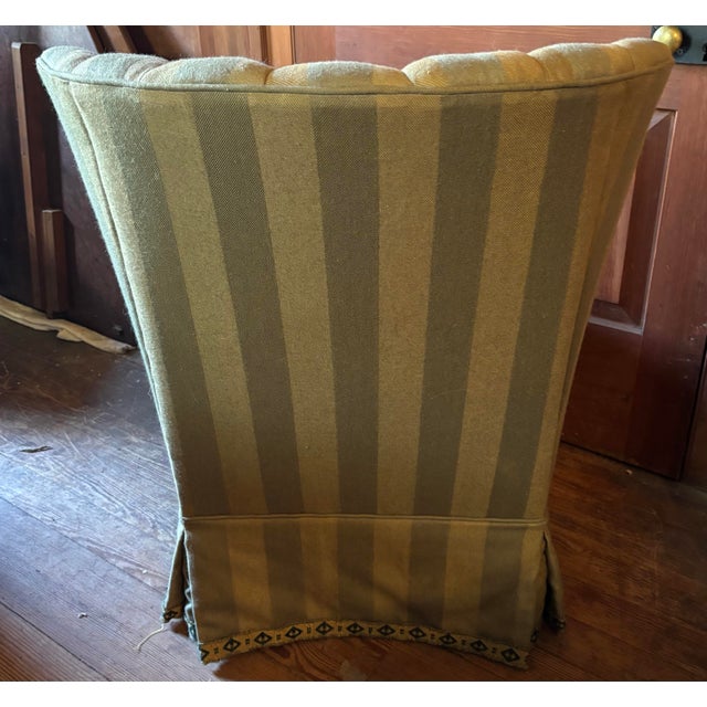 Early 20th Century Early 20th Century Slipper Chair in Green Wool Fabric For Sale - Image 5 of 6