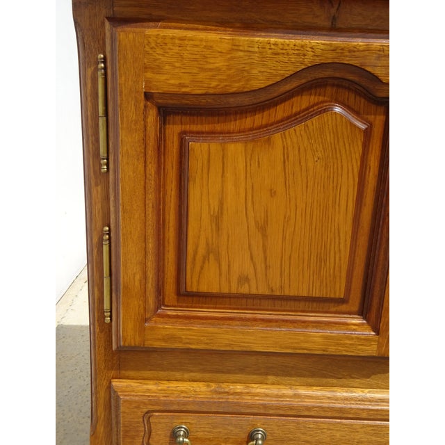 Small Light Oak Sideboard with Swivel Top, 1980s For Sale - Image 12 of 18