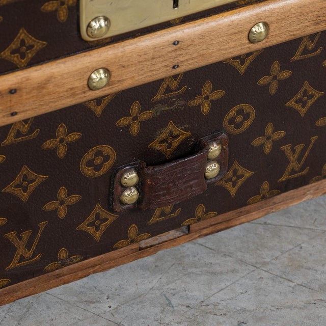 Vintage French Cabin Trunk in Monogram Canvas from Louis Vuitton, 1930 For Sale - Image 13 of 18