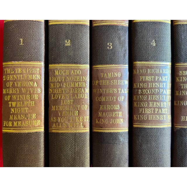 Paper Set of Cloth Bound Books - Complete Works of William Shakespeare - 8 Volumes For Sale - Image 7 of 12