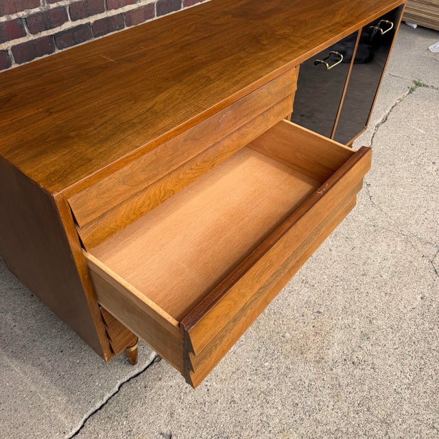 Merton L. Gershun Merton Gershun for American of Martinsville Dania Walnut Dresser / Credenza For Sale - Image 4 of 12