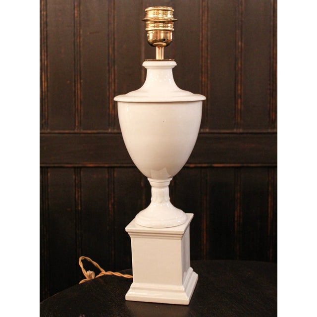 1950s White Table Lamp from Manises, 1950s For Sale - Image 5 of 6