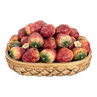 Vintage Italian Majolica Ceramic Strawberry Basket Centerpiece For Sale