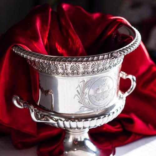 Antique Georgian Regency Silver Wine Cooler by Paul Storr, London, 1810 For Sale - Image 4 of 18