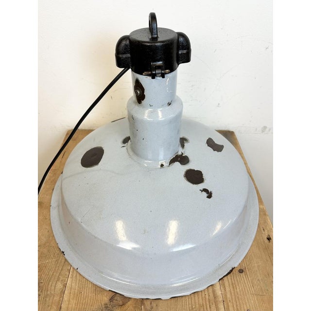 Large Industrial Grey Enamel Factory Lamp, 1950s For Sale - Image 10 of 17