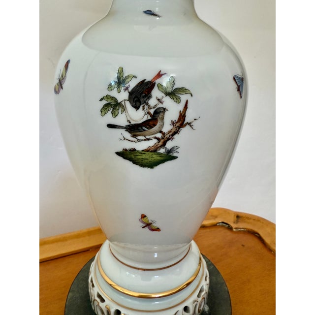 Vintage Herend Porcelain Table Lamp, Rothschild Bird Pattern, Mid-20th C. For Sale In Los Angeles - Image 6 of 7