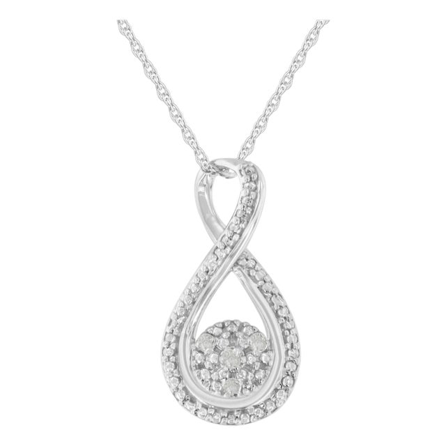 .925 Sterling Silver Diamond Accent Infinity 18" Pendant Necklace (I-J color, I2-I3 clarity) For Sale
