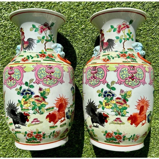 Mid 19th Century Pair of Antique 19th Century Rare Chinese Porcelain Vases Hand Painted Roosters, Florals & Insects For Sale - Image 5 of 18