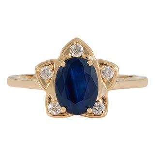 14k Yellow Gold 1.3ct Oval Deep Blue Sapphire & Diamond Star Cluster Ring Size 4 For Sale