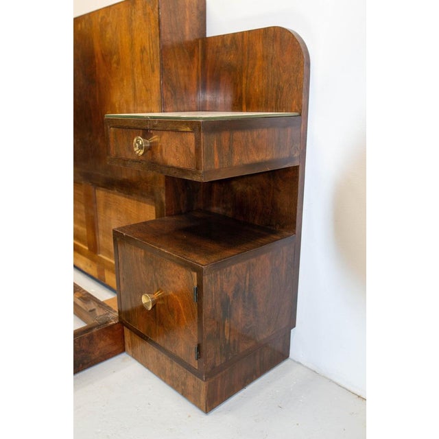 French Art Deco King Size Bed in Walnut, 1930 For Sale - Image 11 of 18