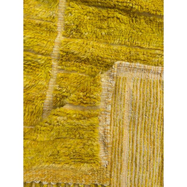 Handwoven Yellow M'rirt Moroccan Rug – Luxury High Pile Wool Carpet 200 X 300 Cm For Sale - Image 10 of 12