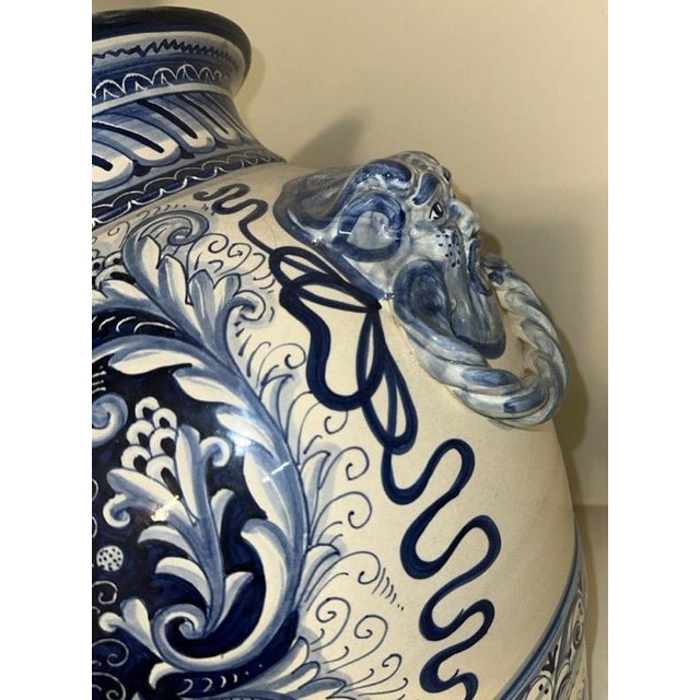 Vintage Italian Deruta Blue & White Glazed Urn Ceramiche Umbre For Sale In Phoenix - Image 6 of 8