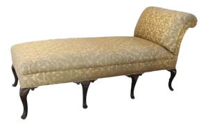 English Cabriole Leg Chaise